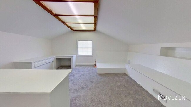 Building Photo - 1209 Sidney Dr