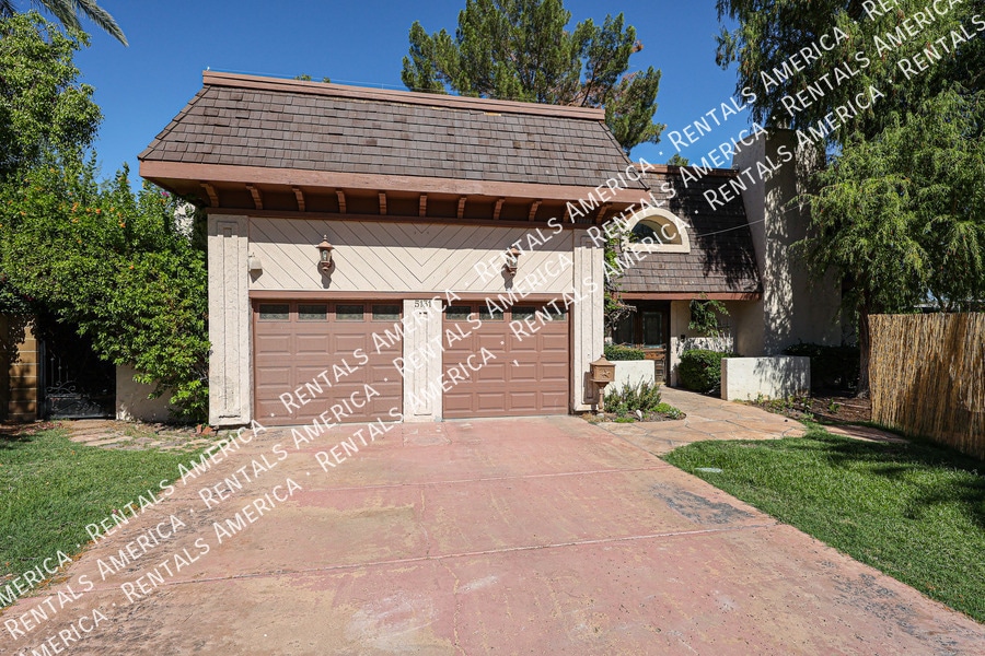 Building Photo - 5131 N 18th St