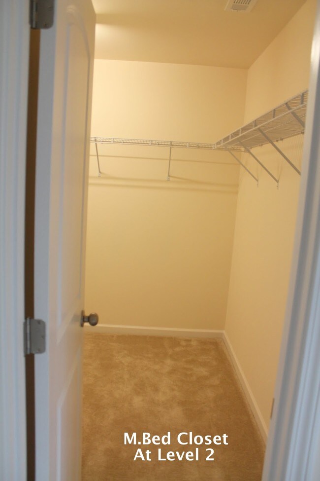 Building Photo - 205 Limerick Rd