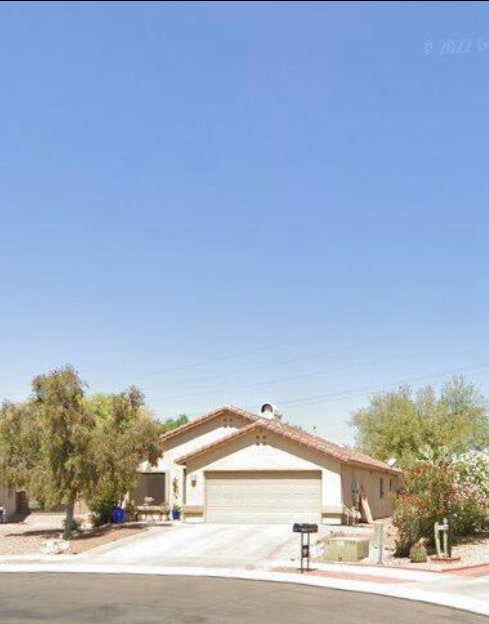 Building Photo - 10779 N River Point Ct