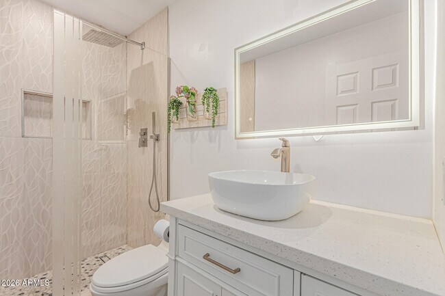 Building Photo - 11114 W Pierson St