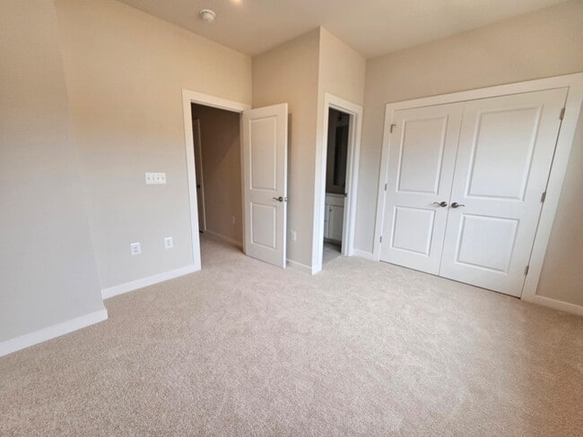 Building Photo - 13720 Cobble Lp