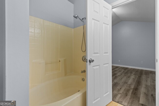 Building Photo - 2262 Cobb Creek Dr