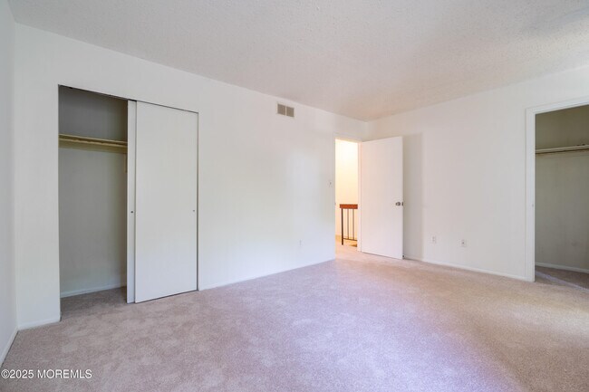 Building Photo - 1180 Rachel Ct