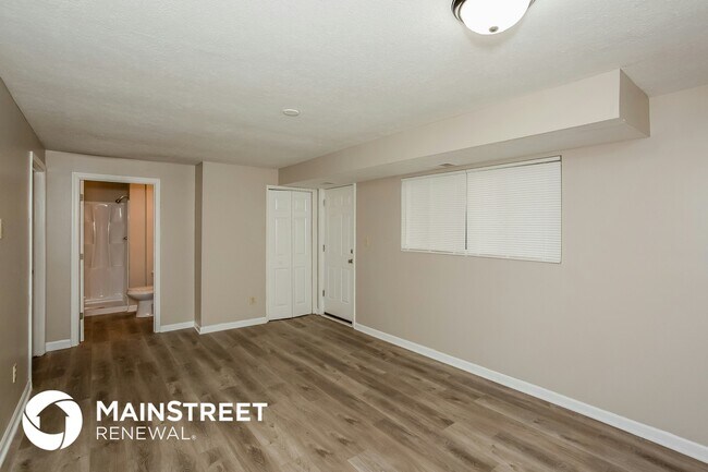 Building Photo - 4051 Luxembourg Cir W