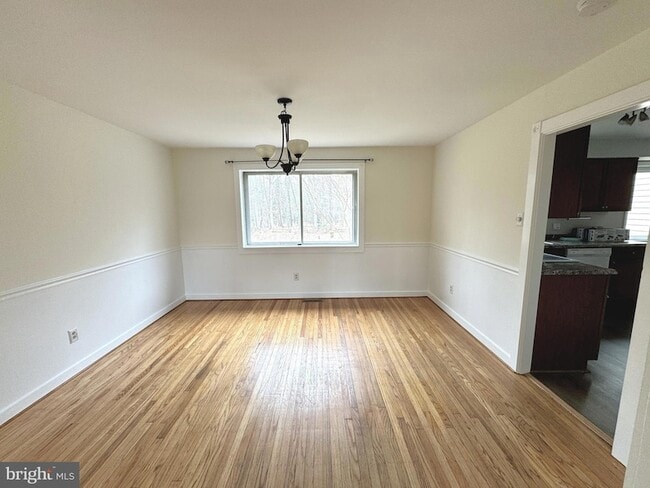 Building Photo - 1717 Red Oak Rd