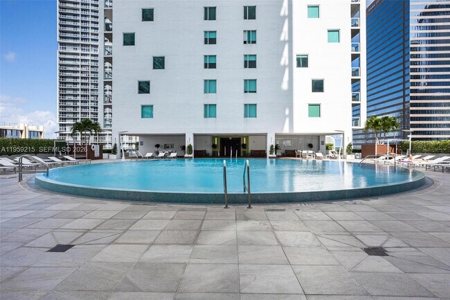 Building Photo - 500 Brickell Ave