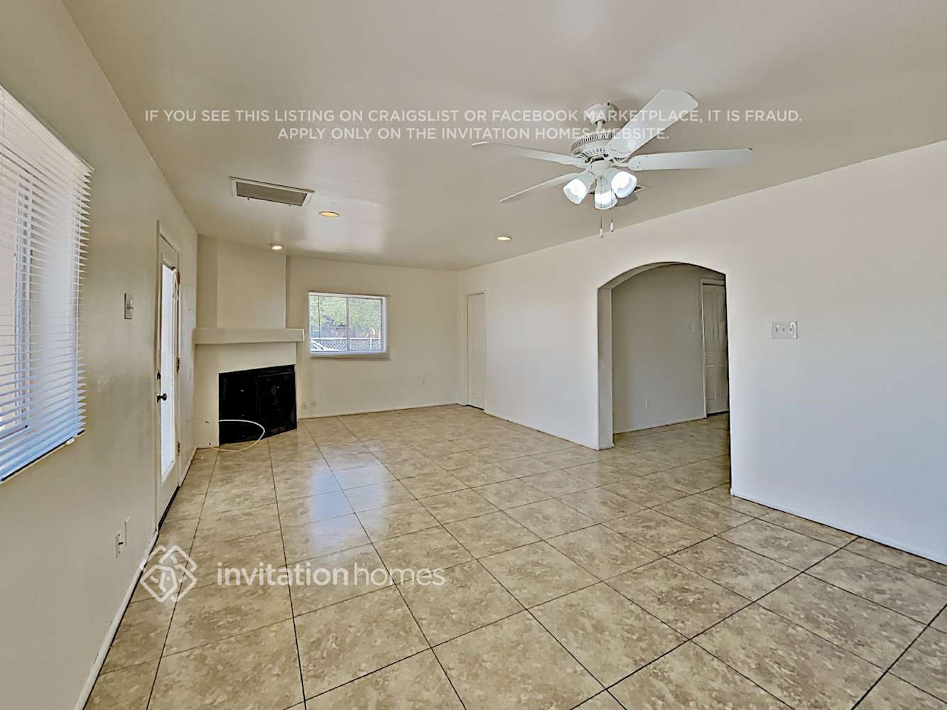 Building Photo - 6118 W Hollyhock Dr