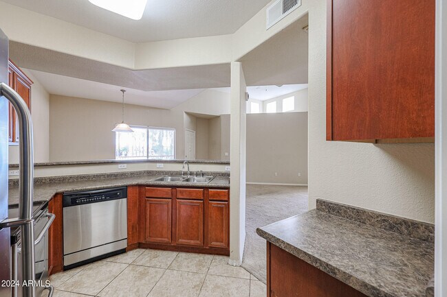 Building Photo - 17017 N 12th St