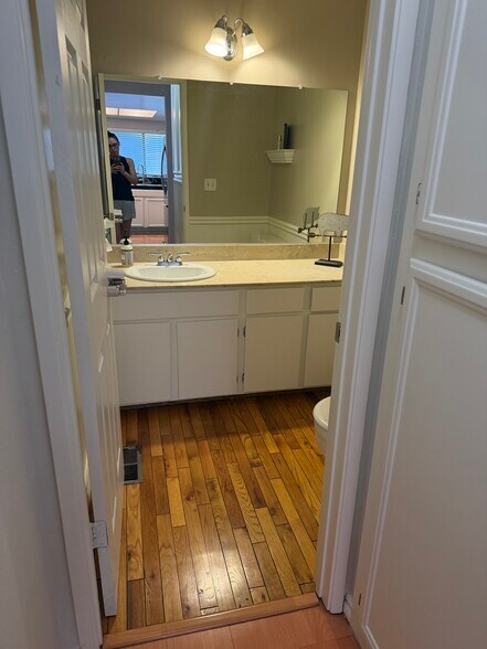 Building Photo - 714 Duncanville Ct