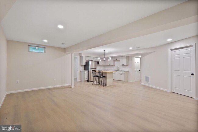 Building Photo - 7029 Clifton Knoll Ct