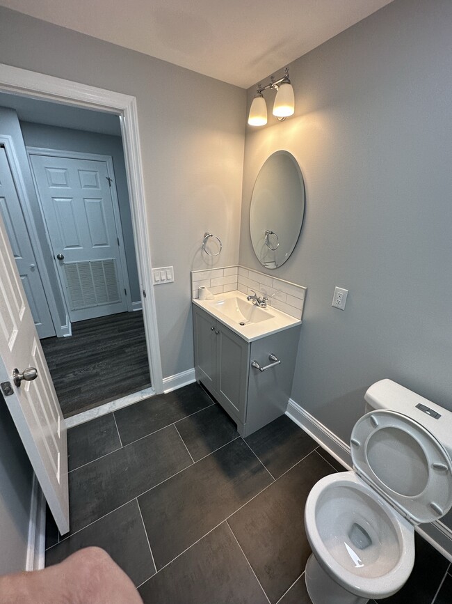 Building Photo - 1020 John F. Kennedy Blvd