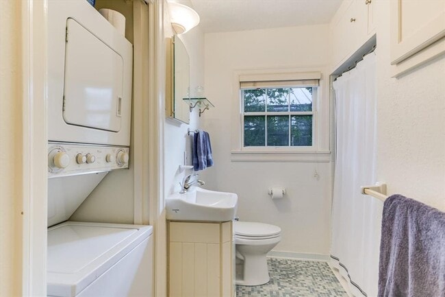 Building Photo - 4108 Avenue F