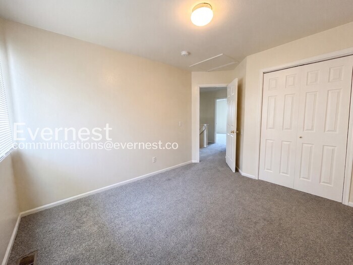 Building Photo - 4512 Gunbarrel Dr