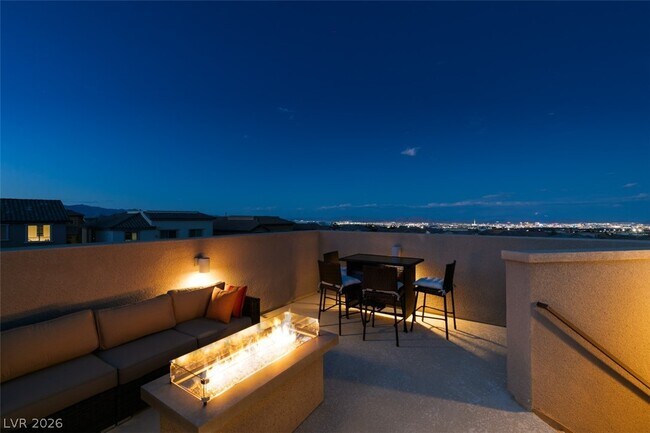 Building Photo - 11922 Fisterra Ct
