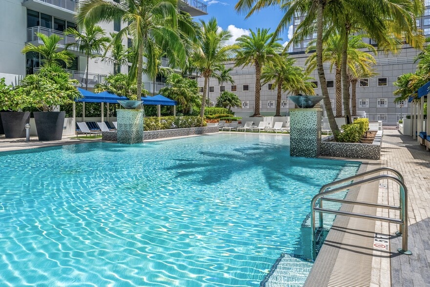 A Shimmering Resort Style Pool - Monarc at Met