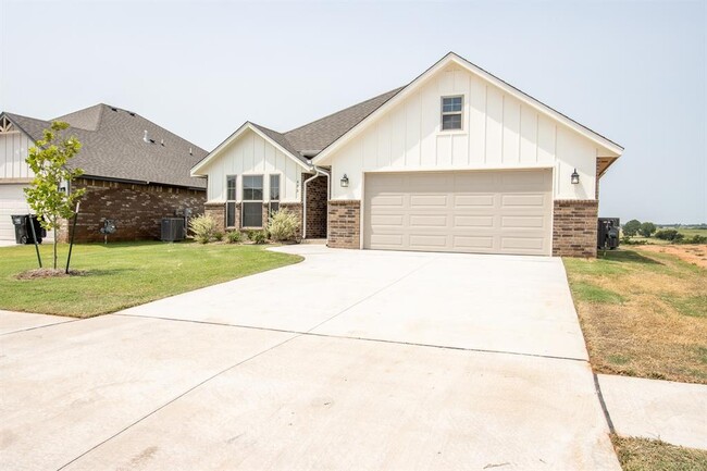 Building Photo - 495 Cherrybark Dr