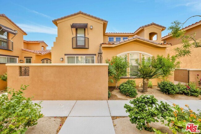 Primary Photo - 80043 Silver Sage Ln