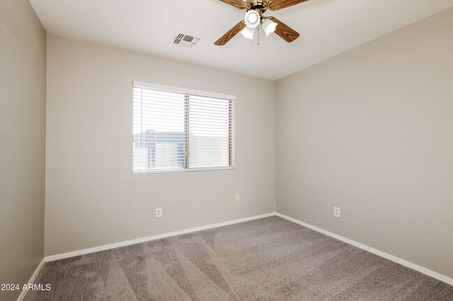 Building Photo - 12510 W Mandalay Ln