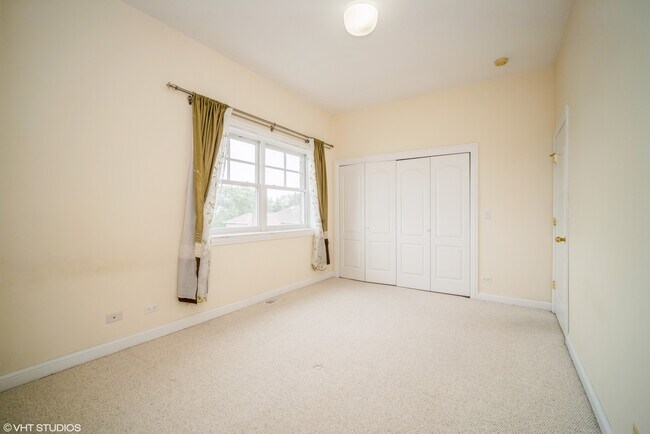 Building Photo - 755 Milwaukee Ave