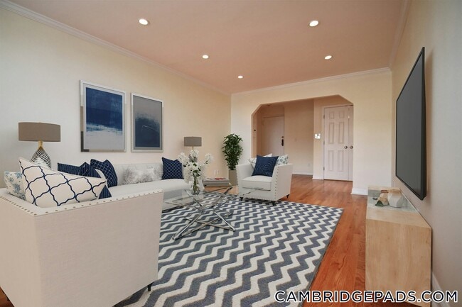 Building Photo - 60 Brattle St