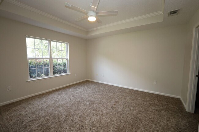 Building Photo - 4125 Springruff Dr