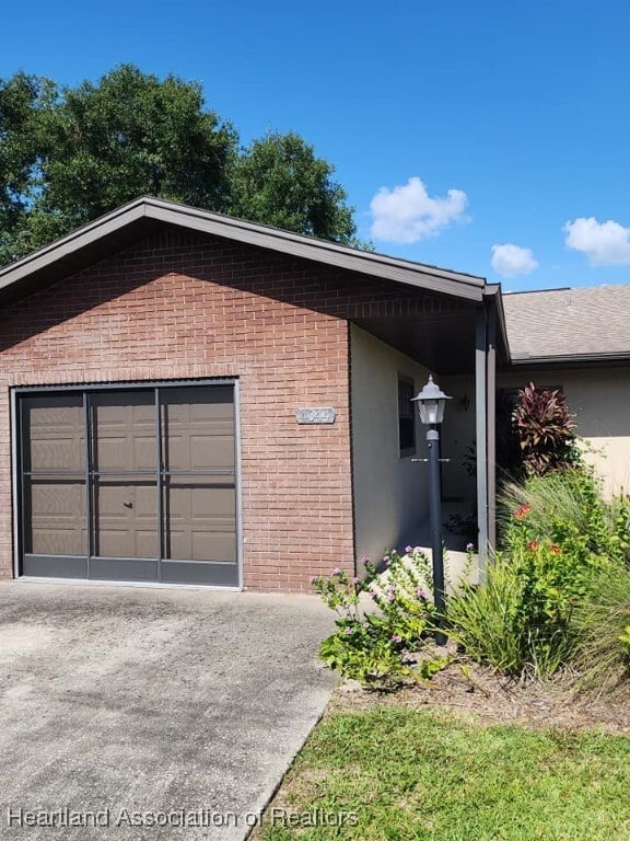 Building Photo - 4044 Leaf Rd