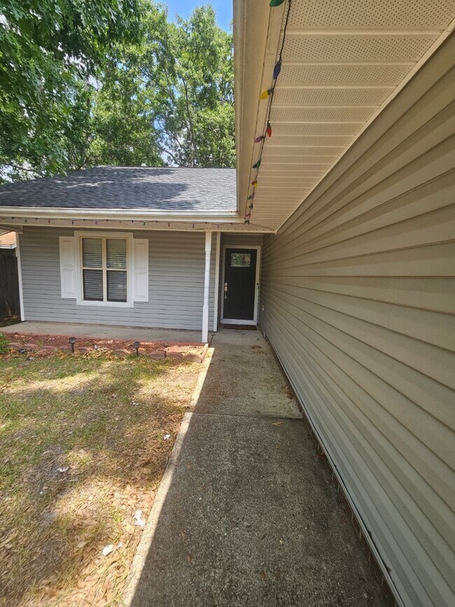 Building Photo - 509 Auburndale Ln