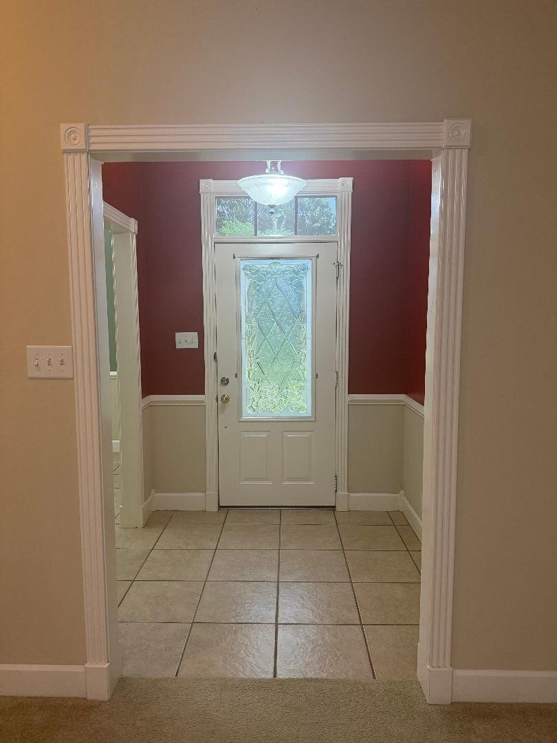 Building Photo - 2405 Tyler Ln