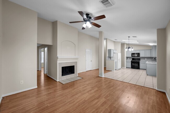 Building Photo - 32111 Willow Creek Park