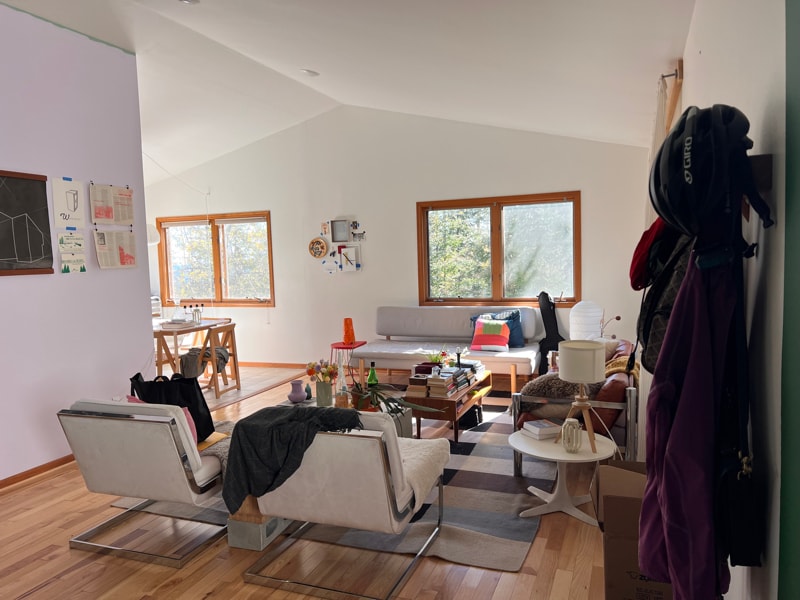 Building Photo - 314 W 8th Ave