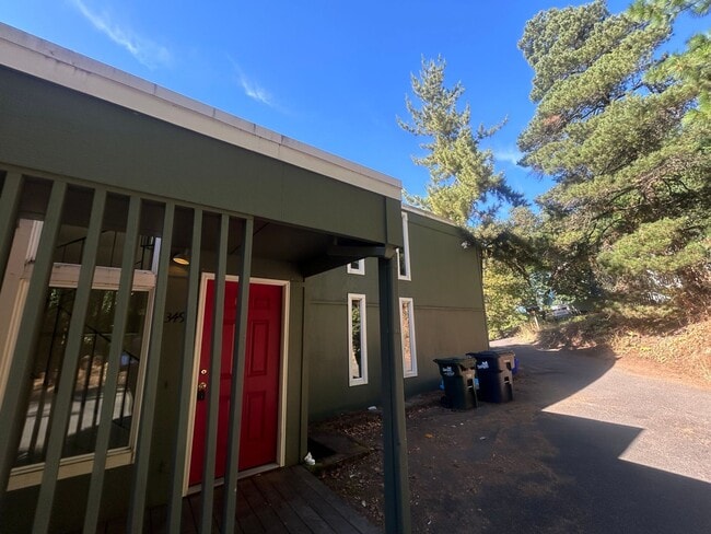 Building Photo - 3494-3498 Onyx Pl