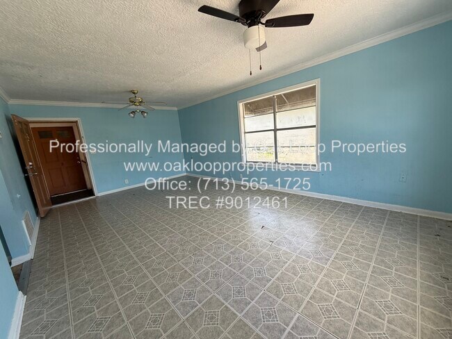 Building Photo - 1414 East Ave