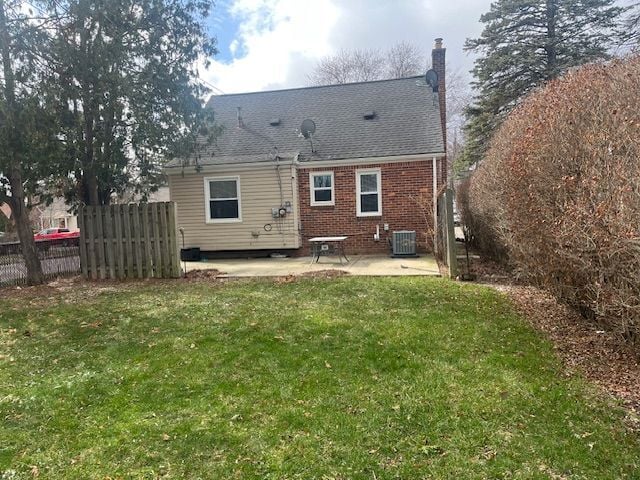 Building Photo - 3102 N Altadena Ave