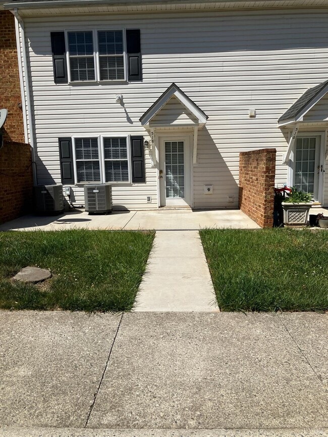 Building Photo - 518 Northwynd Cir