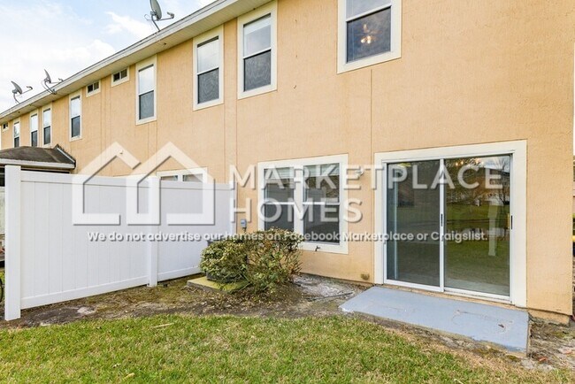 Building Photo - 1431 Biscayne Bay Dr
