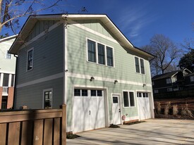 Building Photo - 2121 Roslyn Ave