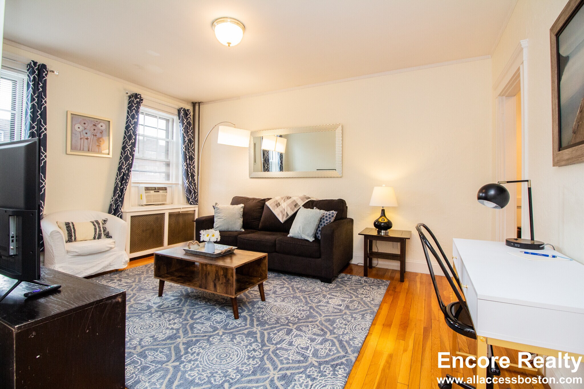 Building Photo - 1945 Commonwealth Ave