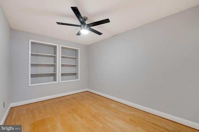 Building Photo - 1333 Adams St NE