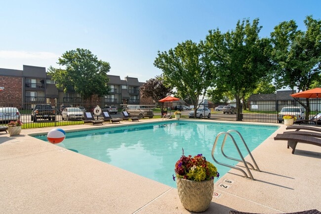 Building Photo - 1 Bedroom, 1 Easy Utility Fee — Stress-Free Living