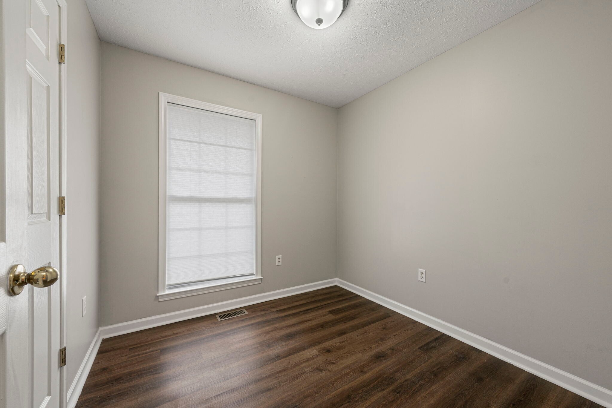 Building Photo - 1307 Miller Pond Rd