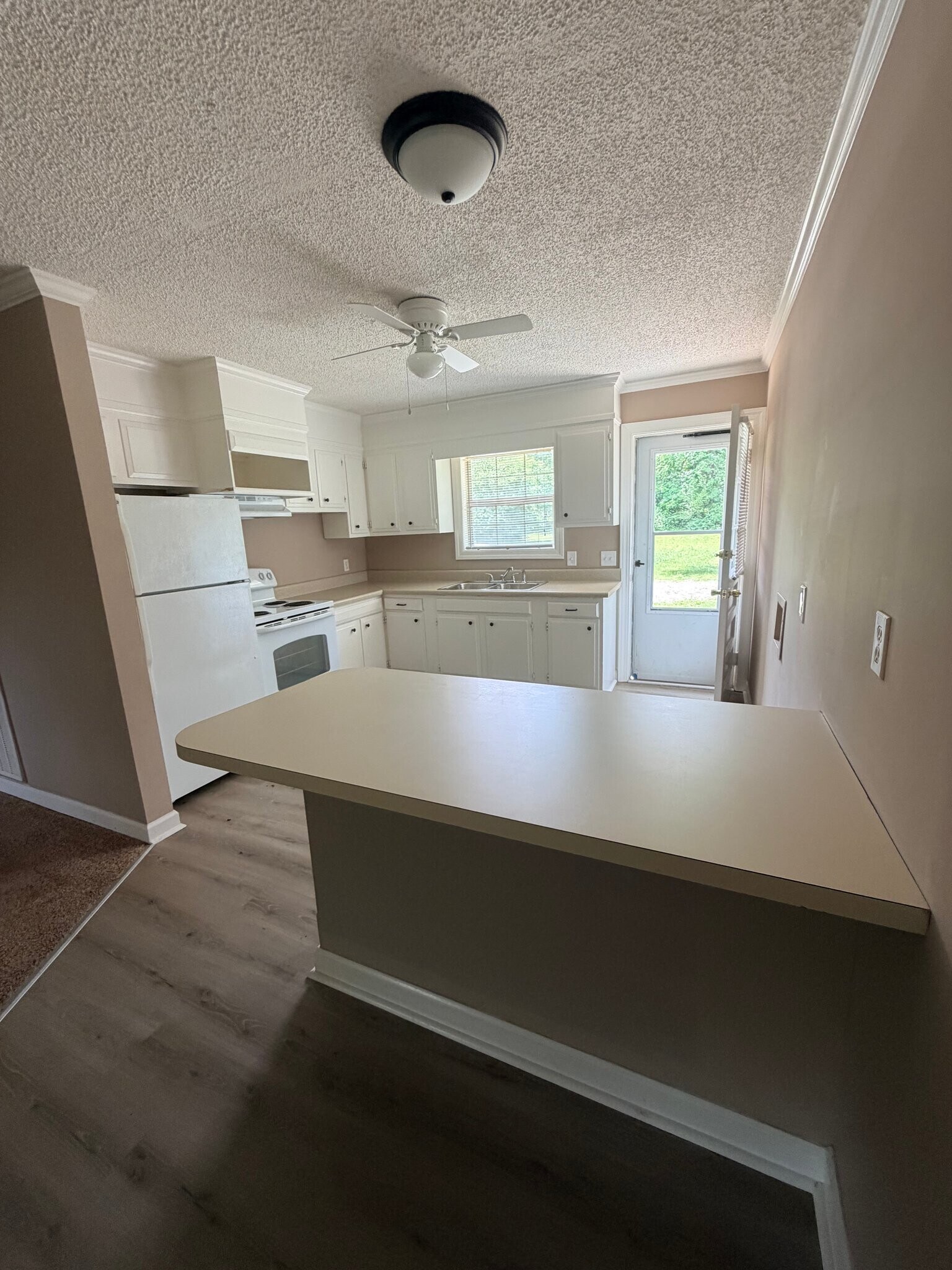 Building Photo - 118 B Fisher Dr