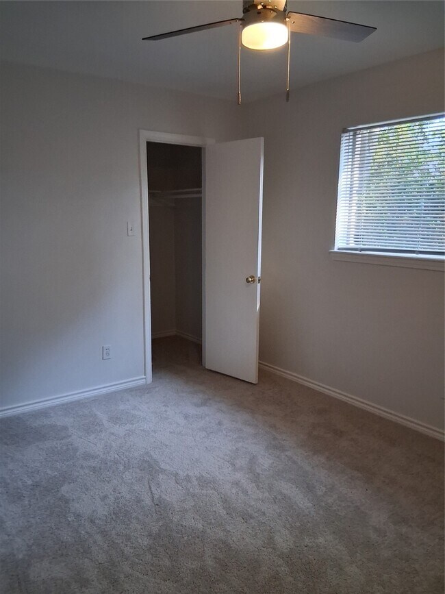 Building Photo - 7515 Brush Wood Dr