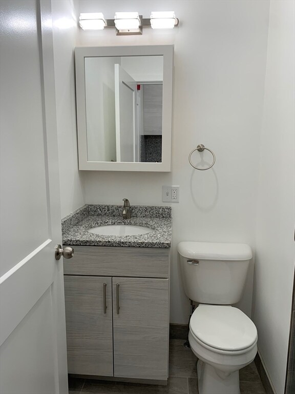 Building Photo - 16 5th St