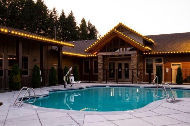 Building Photo - Stunning 1-Bedroom with Upscale Interiors & Open Island Kitchen!