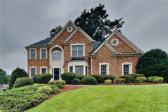 Building Photo - 3930 Summit Gate Dr