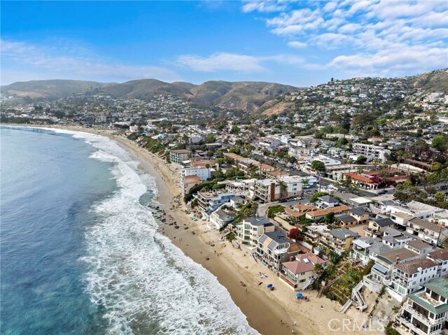 Building Photo - 715 Ocean Front