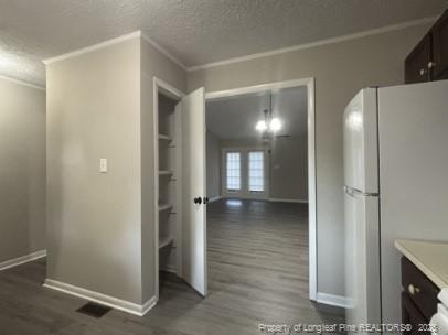 Building Photo - 3545 Torbay Dr