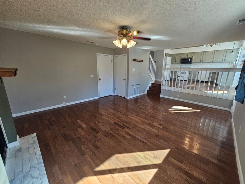 Building Photo - 5145 Slickrock Dr