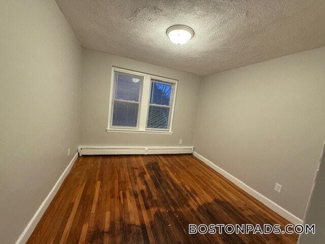 Building Photo - 77 Green St